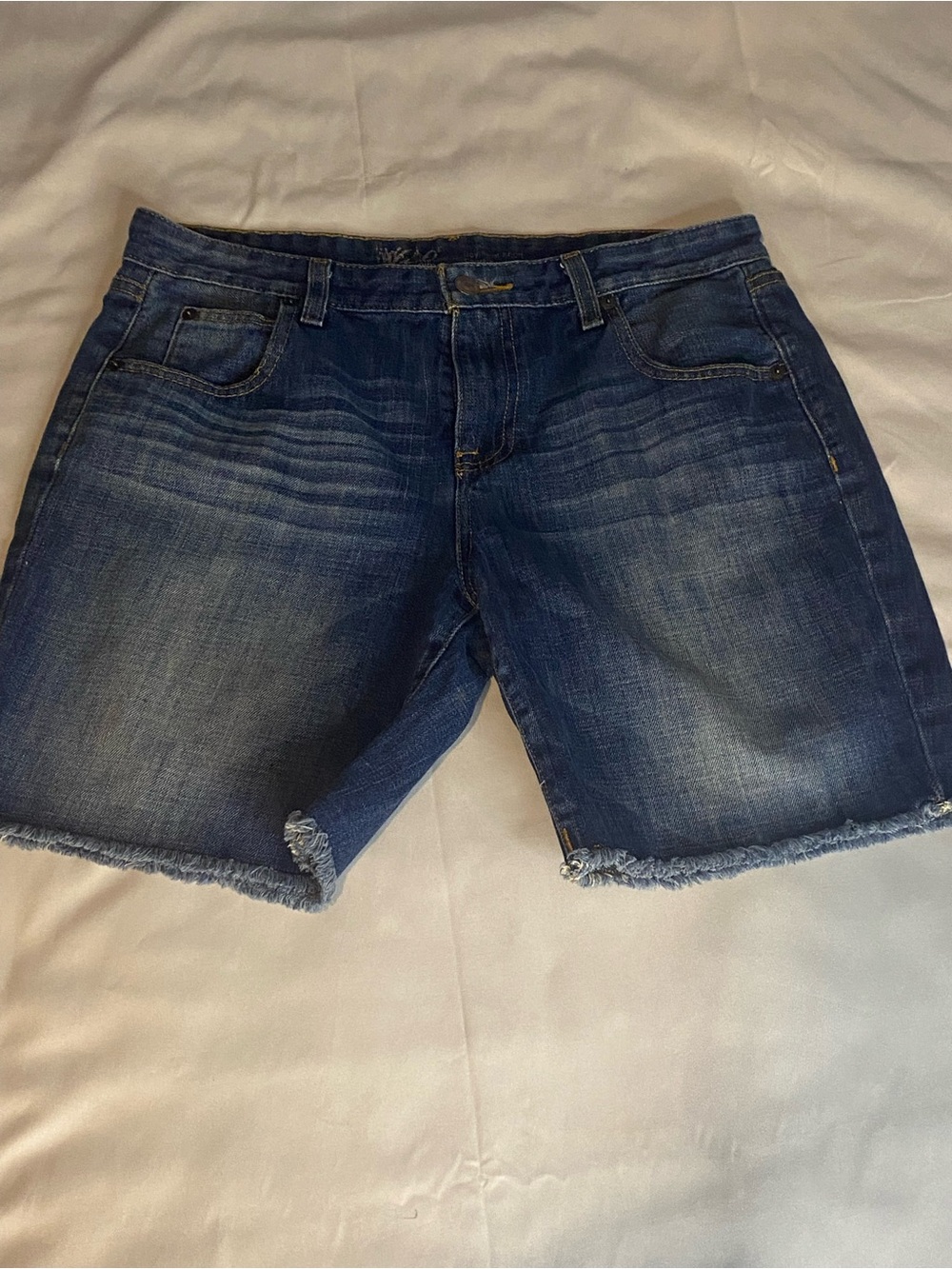 Mossimo Supply Co. Dark Blue Denim Women's Jean Shorts - Frayed Hem